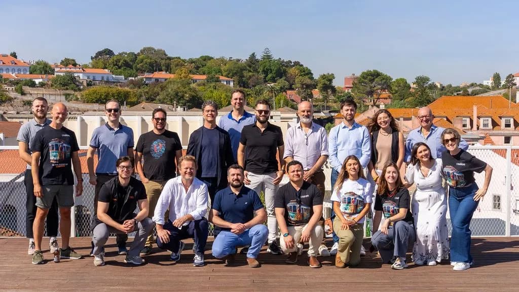 AI Salon community members gathered together outdoors